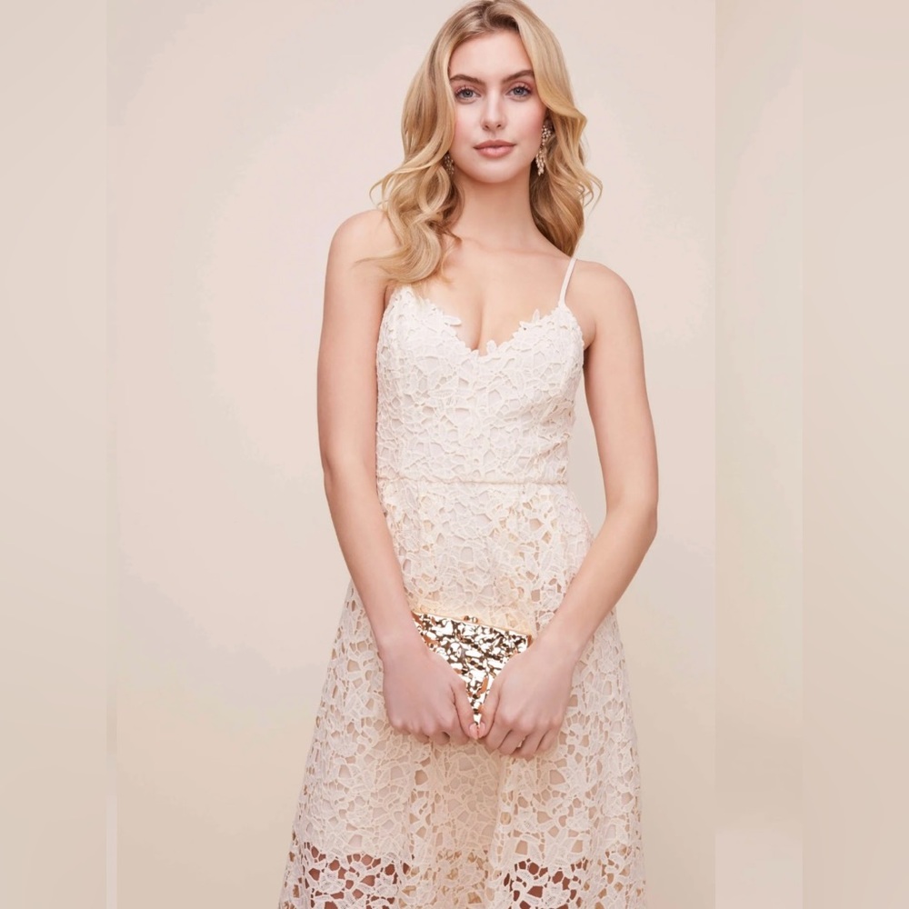 White Eyelet dress by AQUA size S - Picture 10 of 11